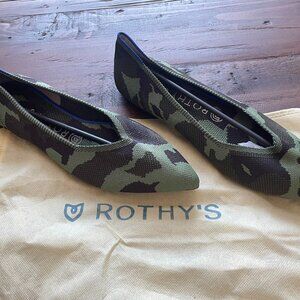 Women's Rothy  shoes -- "the Point" Flats- size 9